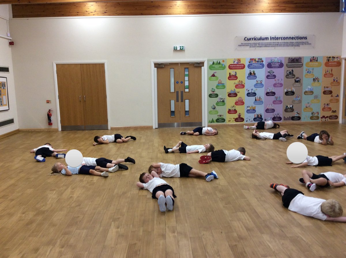 A super active PE lesson today! 

Lots of listening and movement games ending with a very peaceful meditation.

We felt our hearts increase in rhythm and calm again as we became still and worked of different methods of movement and balance. 

What a super session! 

🏅🏅🏅🏅🏅