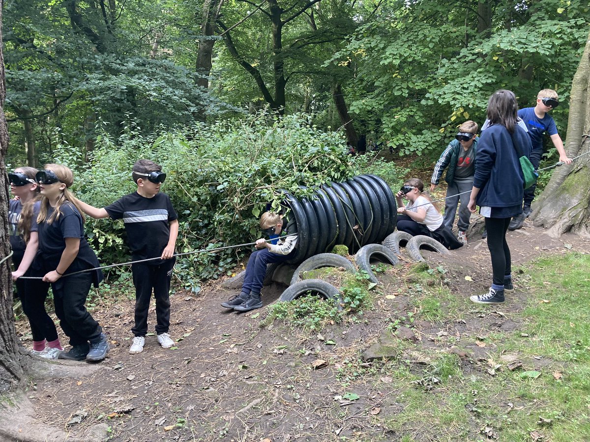 WMPrimaryY6's tweet photo. The sensory trail was so challenging! We worked well as a team to conquer it 😃👍 https://t.co/aVQlsjDXC1