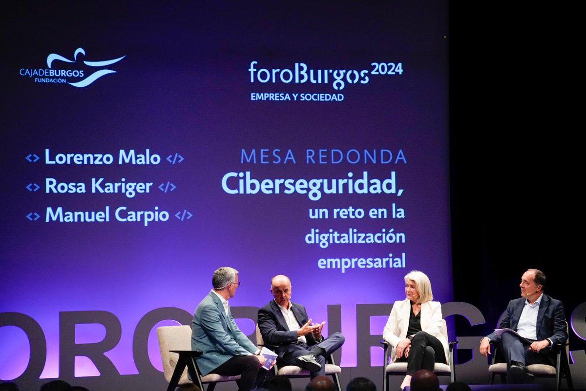 <a href="/AliciaRichart/">Alicia Richart</a> A continuación, nos acompañan en #foroBurgos tres expertos en seguridad  tecnológica para debatir  en torno a la "#Ciberseguridad, un reto en la digitalización empresarial"

 ☑Lorenzo Malo <a href="/caixabank/">CaixaBank</a>
✅<a href="/RKariger/">Rosa Kariger</a> de  <a href="/iberdrola/">Iberdrola</a>
☑Manuel Carpio de Armantum