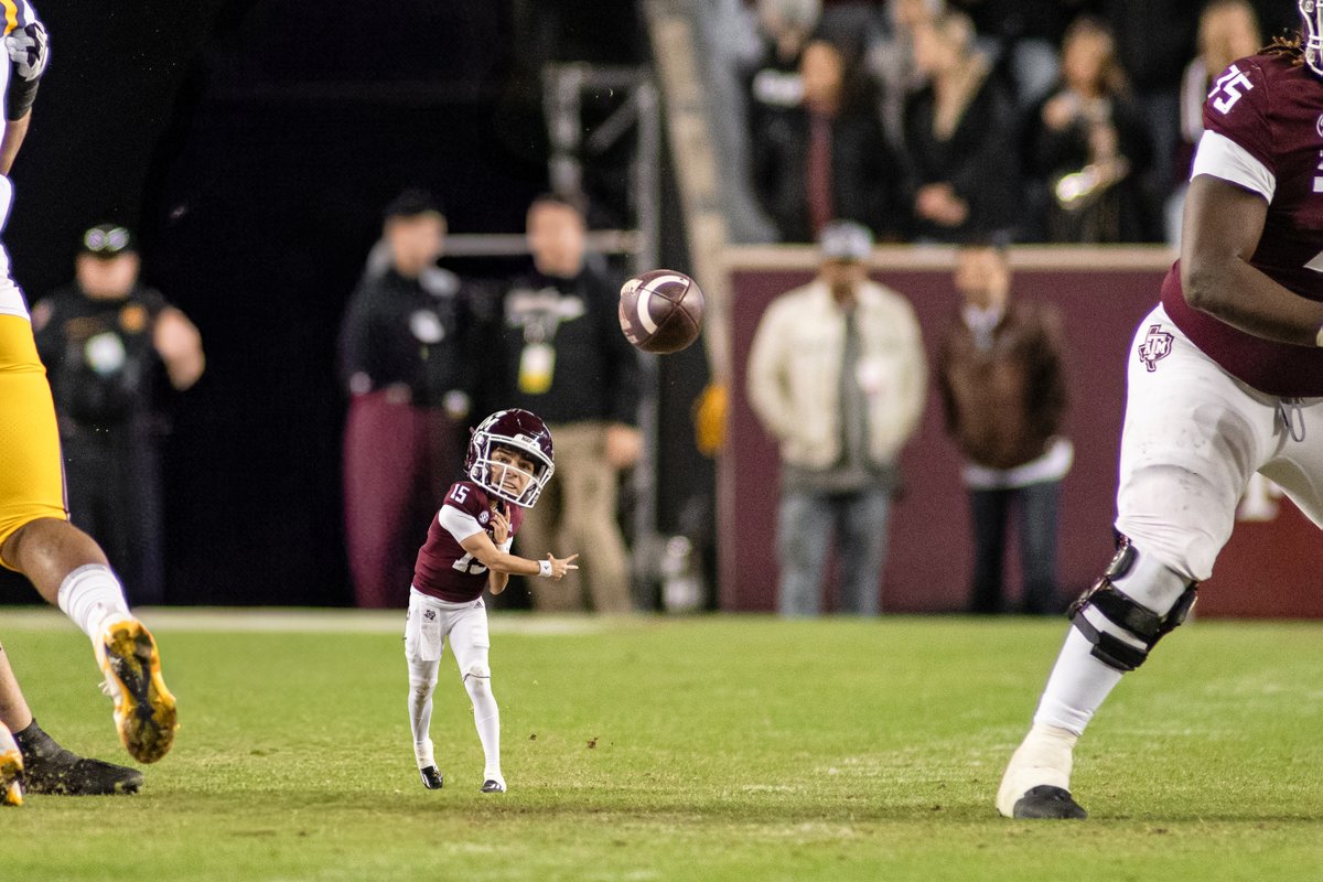 jamiemaury_'s tweet photo. honey, i shrunk the aggies

a thread https://t.co/YJgkkBrmbj