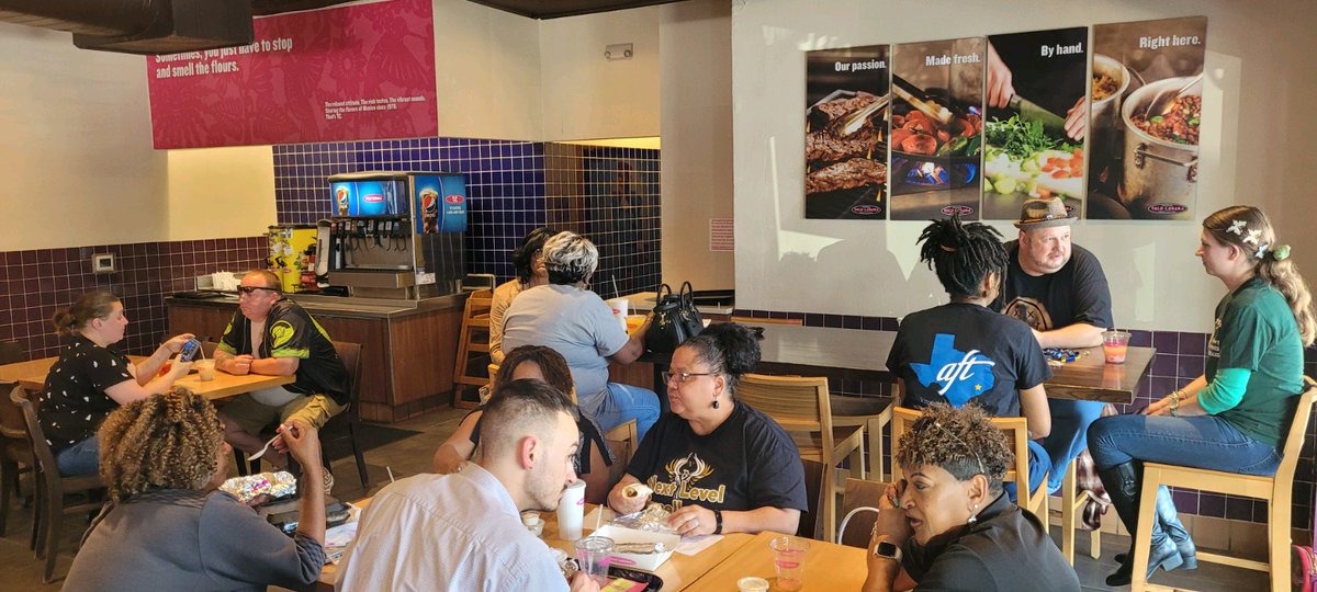 AftSpring's tweet image. It was great to see everyone at our Happy Hour last Friday! It was a great time with great people! Looking forward to seeing you all at our next event! #UnionStrong #SpringAFT