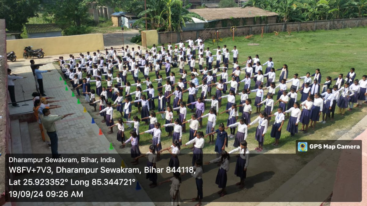 District Magistrate, Vaishali (@dm_vaishali) on Twitter photo "स्वच्छता ही सेवा"
विद्यालयो मे स्वच्छता शपथ
<a href="/SwachhBharatGov/">Swachh Bharat Urban</a>
<a href="/SwachhBharat/">Swachh Bharat Mission - Grameen</a>
<a href="/MoHUA_India/">Ministry of Housing and Urban Affairs</a>
<a href="/MoJSDDWS/">Department of Drinking Water & Sanitation (#DDWS)</a>
<a href="/yashhpcl/">Yash Pal Meena</a>
#SHS2024
#SwabhavSwachhata
#SanskaarSwachhata
#SwachhataHiSeva2024 "स्वच्छता ही सेवा"
विद्यालयो मे स्वच्छता शपथ
<a href="/SwachhBharatGov/">Swachh Bharat Urban</a>
<a href="/SwachhBharat/">Swachh Bharat Mission - Grameen</a>
<a href="/MoHUA_India/">Ministry of Housing and Urban Affairs</a>
<a href="/MoJSDDWS/">Department of Drinking Water & Sanitation (#DDWS)</a>
<a href="/yashhpcl/">Yash Pal Meena</a>
#SHS2024
#SwabhavSwachhata
#SanskaarSwachhata
#SwachhataHiSeva2024