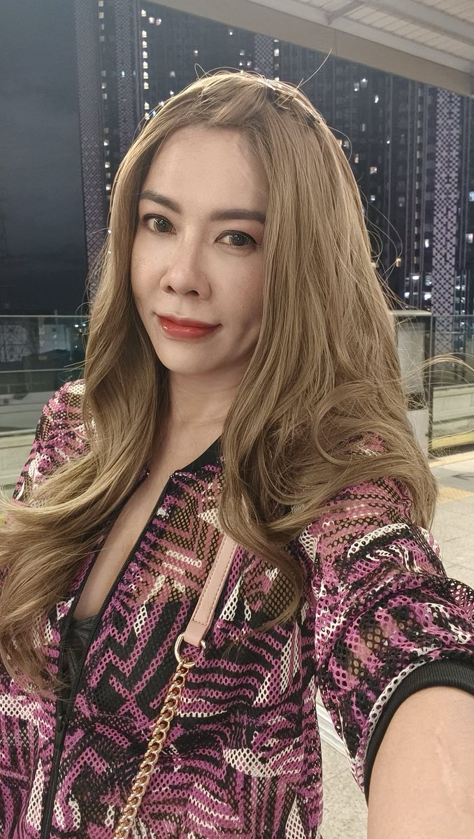 chel1920313's tweet photo. อายุ 45 ค่ะ หาคนมาเย๊ดที่บ้าน
สนใจกดรี♻️ไว้ค่ะ
#เงี่ยน
#สาวใหญ่ https://t.co/NEexzBe2Gn