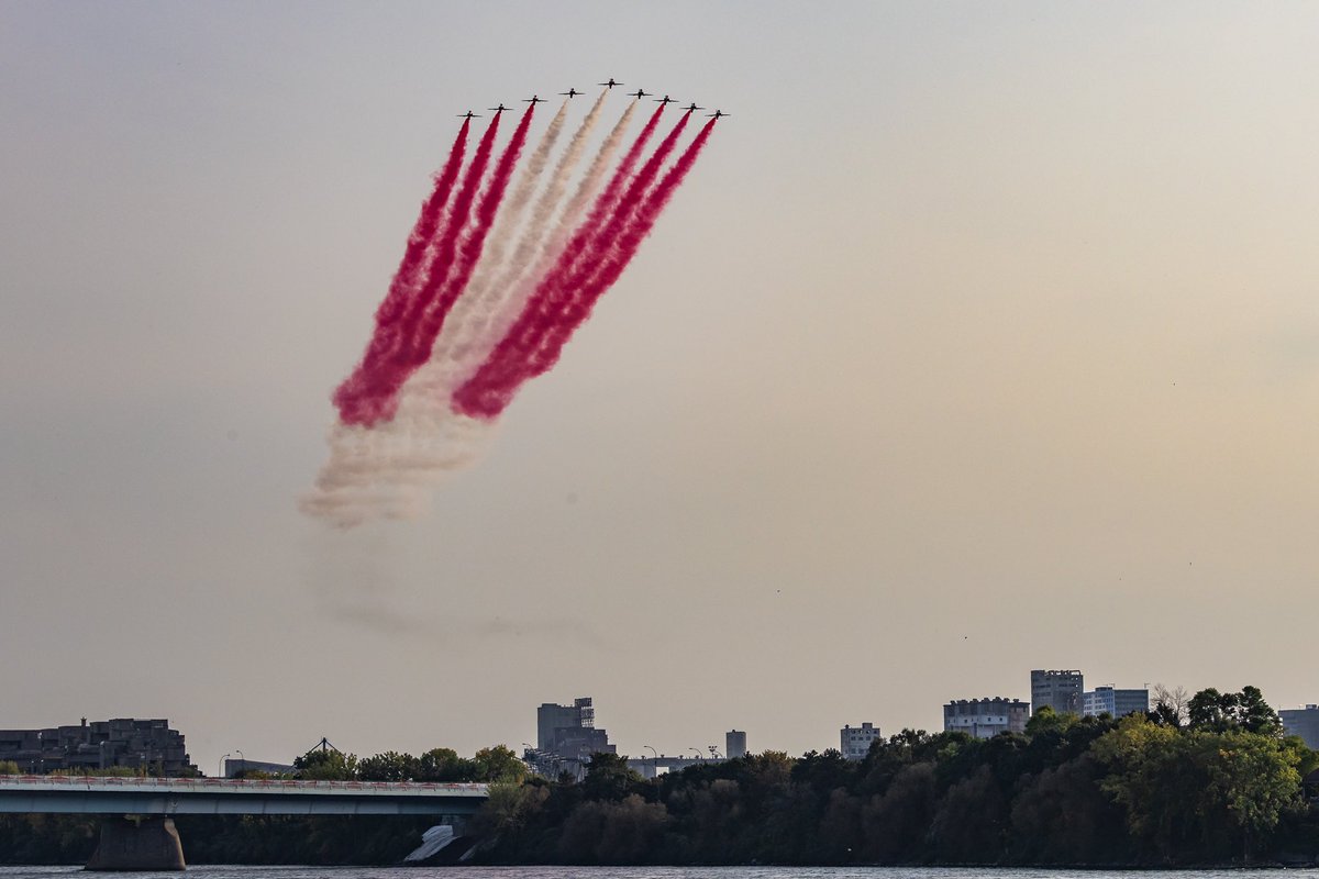 Red Arrows tweet media