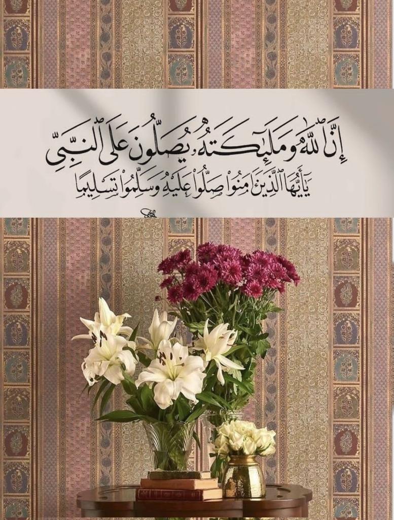 thkkkrr_'s tweet image. وفي يوم الجمعة..