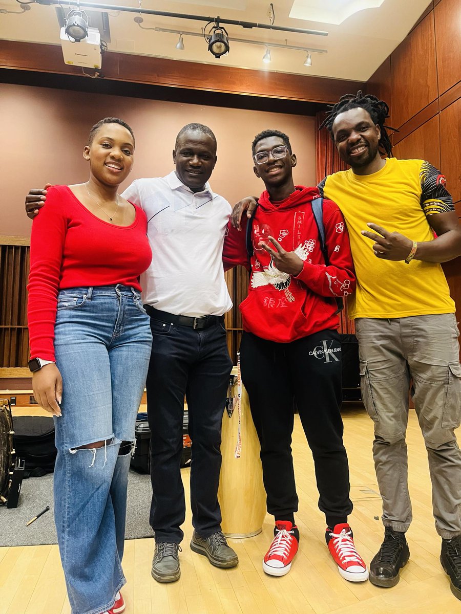 Othnell Mangoma Moyo (@othnellmoyo) on Twitter photo Thanks Skidmore & Union College for an epic start of the week! Amanda Gwaba & Tendai Muparutsa, your support rocks! Next stop: Washington & Jefferson College, PA, USA. #Saungweme #ZimMusic #PA #Kutsinhira Thanks Skidmore & Union College for an epic start of the week! Amanda Gwaba & Tendai Muparutsa, your support rocks! Next stop: Washington & Jefferson College, PA, USA. #Saungweme #ZimMusic #PA #Kutsinhira