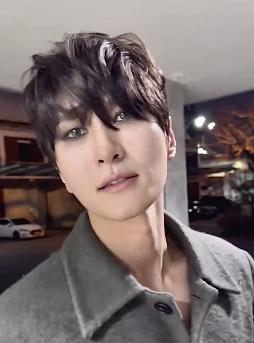 어멓 자긴 이름이 뭐야?💖
              
                                           나에게는 이름이 없어

어멓!!!! 내가 지어줄게💗 
이쁜이하자 이쁜이💗

                                                  ((내심조음