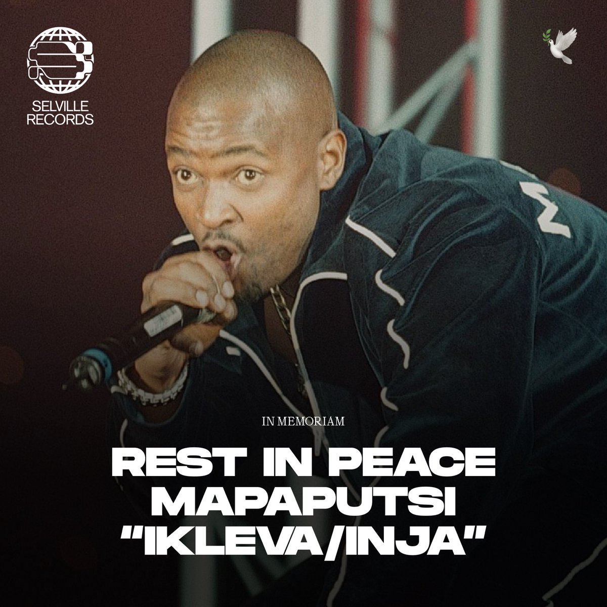 SelvilleRecords's tweet photo. #InMemoriam: This past Saturday, Kwaito legend, Sandile ‘Mapaputsi’ Ngwenya was laid to rest.

R.I.P. Mapaputsi 🕊️, Inja 🐕, iKleva 🤙

#Mapaputsi #ripmapaputsi #selvillerecords #kwaito #kwaitowillneverdie https://t.co/KbXZKSwwNz