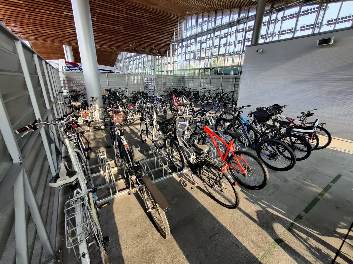 Pues cada día veo más lleno el aparca bicis seguro de la Estación de buses de Vitoria-Gasteiz. <a href="/vg_cea/">CEA Vitoria-Gasteiz</a>