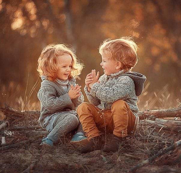 لايغريني مليون رجل مادمت أملك أميرهم أجملهم وأحنهم وأرجلهم♥️..

#مساء_الخير_والطمأنينه 

#مسائي_انت

#مقصوده