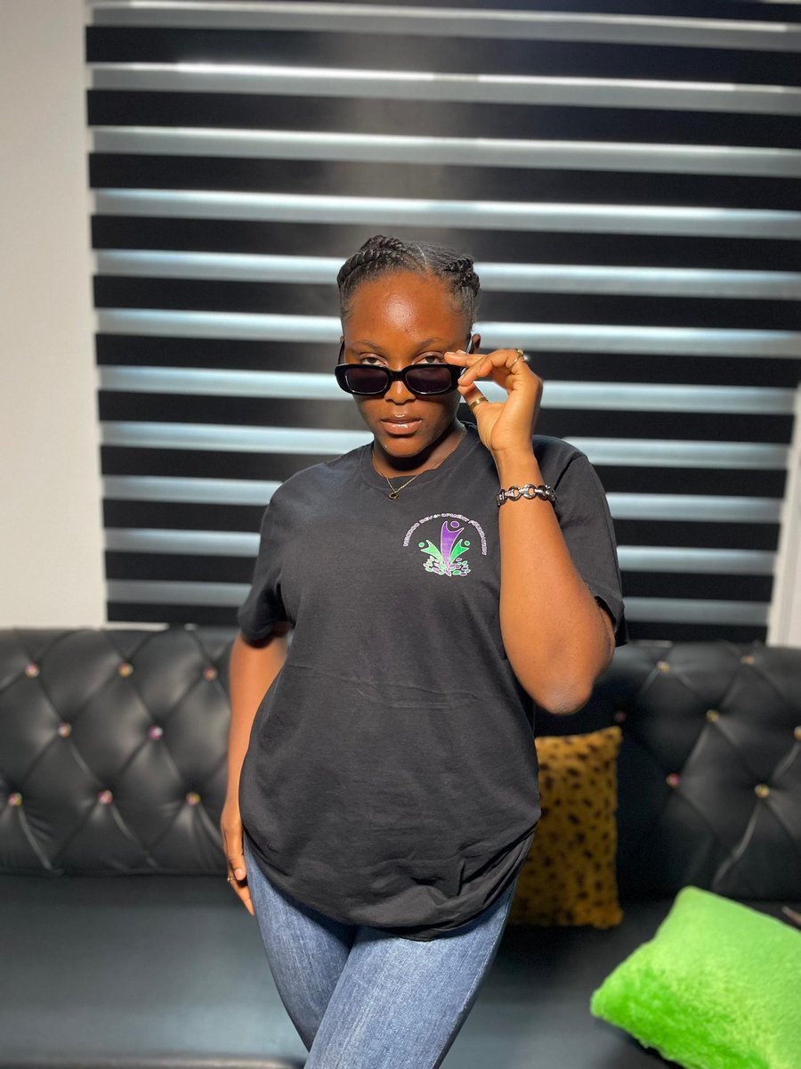 kwaghyan__doo's tweet photo. 3 years now, volunteering with @NgodooDev, and I'm still committed to empowering young girls in Makurdi through our annual GirlTech program.
I absolutely love it!"
#GirlTech #GirlTech3.0 https://t.co/dpHXHUiq5s