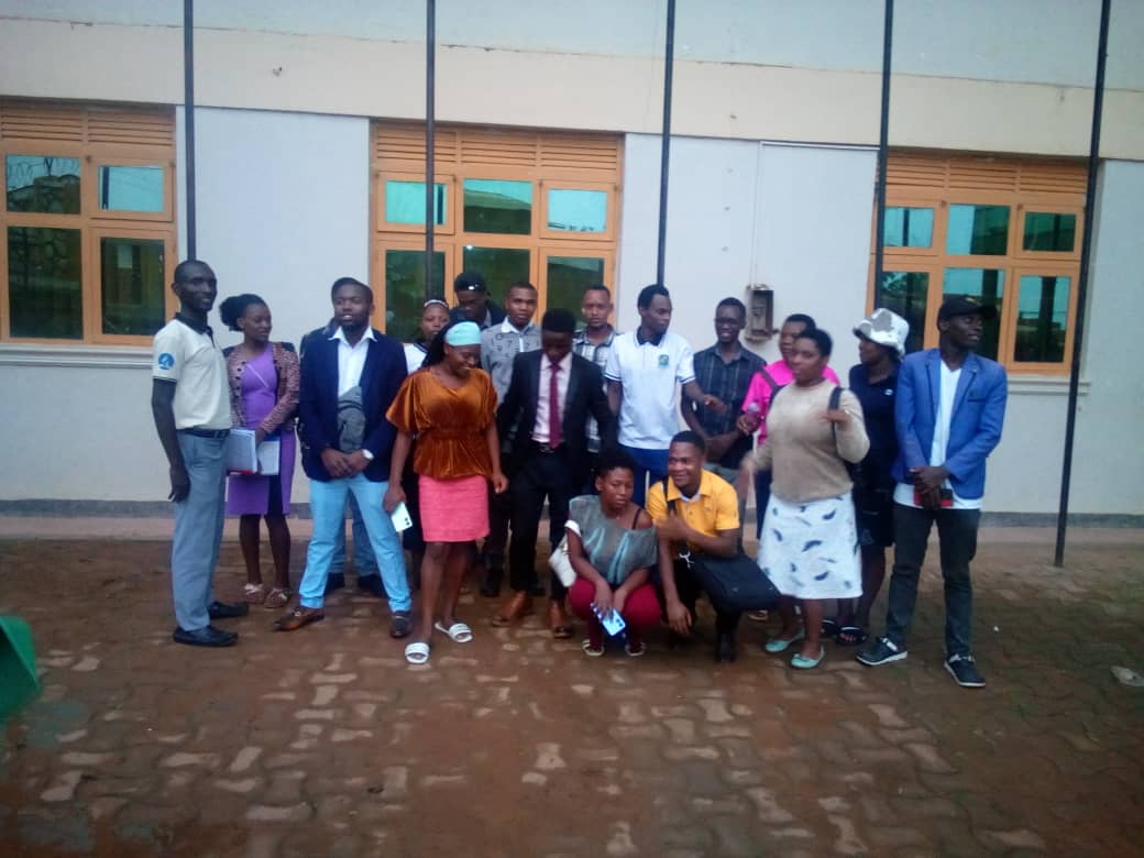 Bafumbira- Banyarwanda- barundi  metropolitan international university Students association Kampala campus Namungona pose for a picture after meeting
