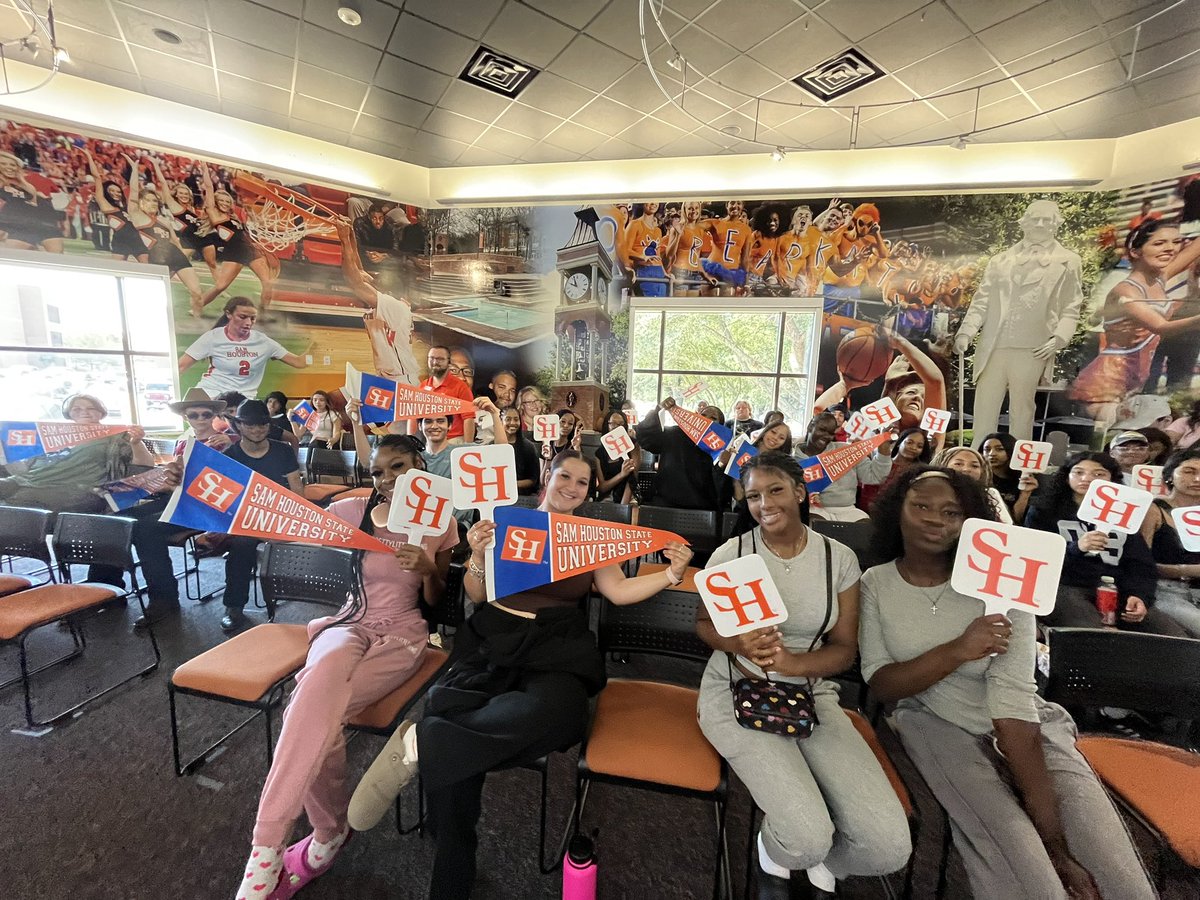 Diana Moreno (@avidwithlarsen) on Twitter photo First stop on our overnight college tour adventure-Sam Houston State University! <a href="/bhsstem/">Berkner High School STEM Academy</a> <a href="/AVID4College/">AVID</a> <a href="/AVIDRISD/">AVIDRISD</a> <a href="/SamHoustonState/">Sam Houston State</a> First stop on our overnight college tour adventure-Sam Houston State University! <a href="/bhsstem/">Berkner High School STEM Academy</a> <a href="/AVID4College/">AVID</a> <a href="/AVIDRISD/">AVIDRISD</a> <a href="/SamHoustonState/">Sam Houston State</a>