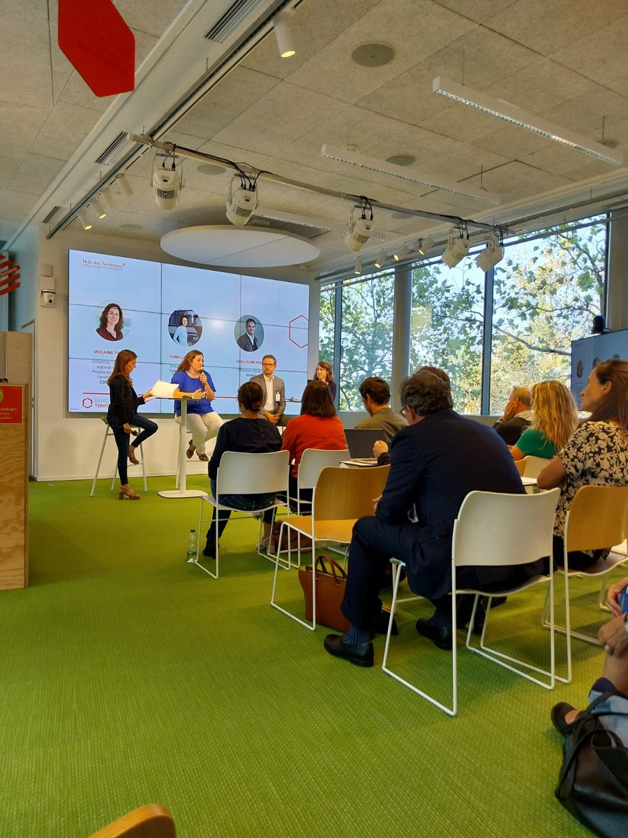 CDC_Habitat's tweet image. ♻ 🏙 #SobriétéFoncière et recyclage du foncier artificialisé au programme du #HubDesTerritoires de la @BanqueDesTerr !

 #CDCHabitat y partageait l&apos;exemple de l&apos;opération #ParcsEnScène pour laquelle nous transformons une ancienne zone industrielle imperméabilisée de 14 hectares.