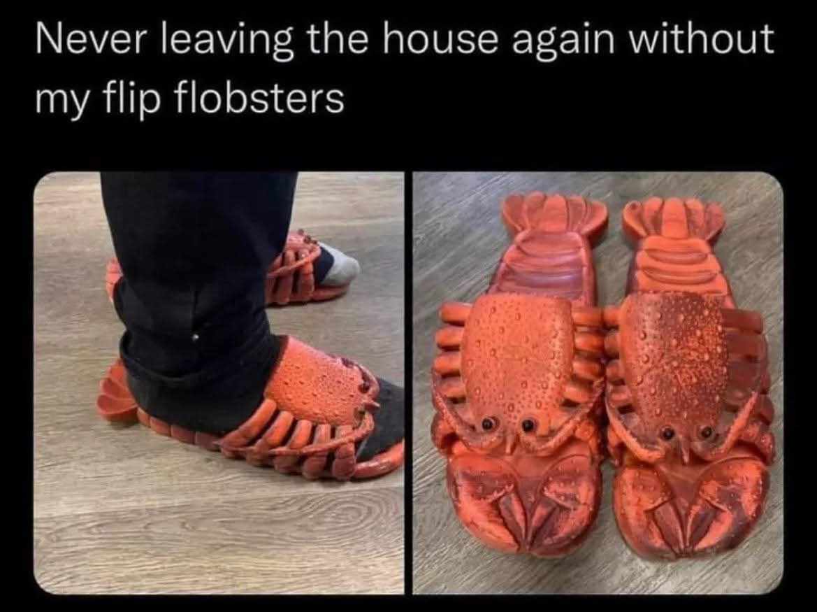 JooseMe's tweet photo. @DDayCobra @GeeksGamersCom Step aside crocs ... https://t.co/1QEtZ4L1mc