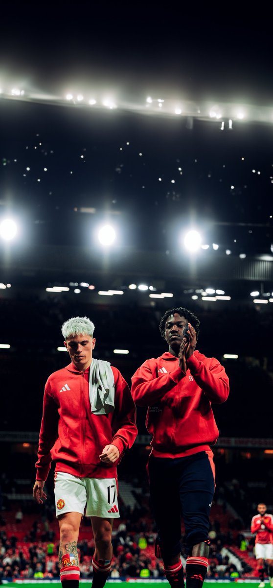 MUFCEDIT's tweet photo. 4K #Wallpapers : Manchester United  📱❤️  

PART 2 https://t.co/otI8X8ym4r