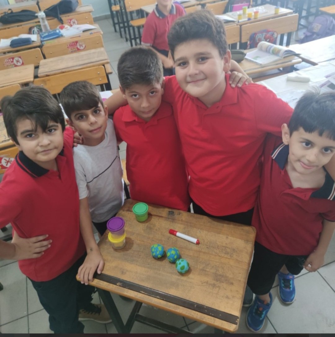 didimarifnihat's tweet photo. Öğrencilerimiz yaparak yaşayarak öğreniyor... https://t.co/wtZiBLOVD1