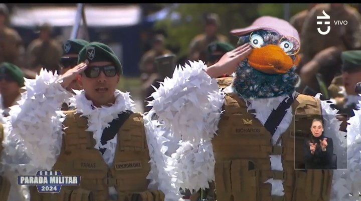 No sé ustedes, pero yo ví esto. 
#ParadaMilitar2024
