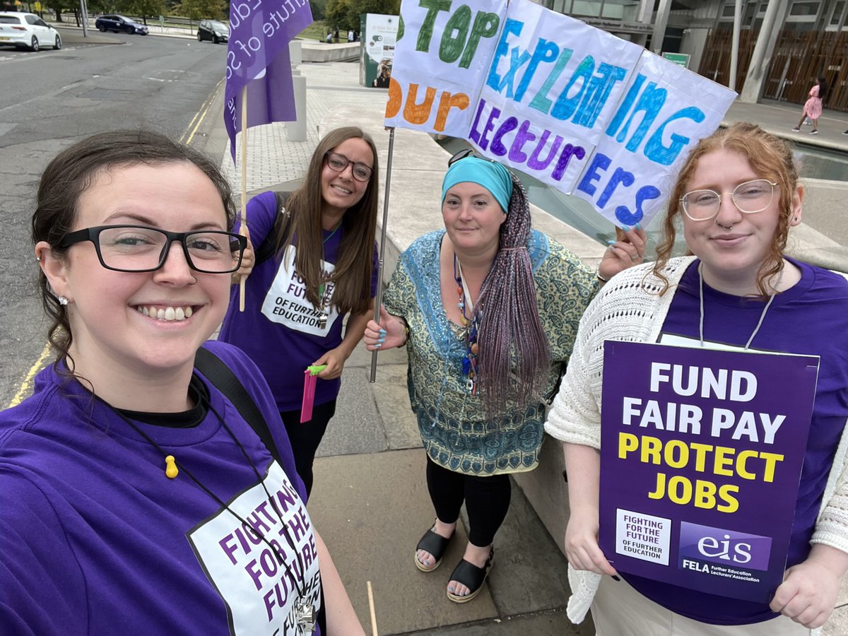 Student Action tweet media