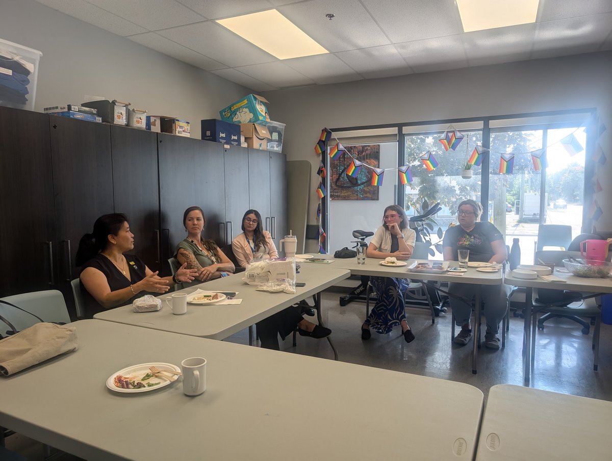 janet hunt (@janethuntrn) on Twitter photo Lunch and learning as part of the RNAO #FallTour. NPs from LIHC talking with RNAO President about opportunities and barriers in primary care #inspiring #advocate #nurses
<a href="/LhamoDolkar2023/">Lhamo Dolkar</a> <a href="/DorisGrinspun/">Dr. Doris Grinspun 🇨🇦 RN, PhD, FAAN, O.ONT</a> <a href="/RNAO/">RNAO</a> <a href="/HealthCentre/">LIHC</a> Lunch and learning as part of the RNAO #FallTour. NPs from LIHC talking with RNAO President about opportunities and barriers in primary care #inspiring #advocate #nurses
<a href="/LhamoDolkar2023/">Lhamo Dolkar</a> <a href="/DorisGrinspun/">Dr. Doris Grinspun 🇨🇦 RN, PhD, FAAN, O.ONT</a> <a href="/RNAO/">RNAO</a> <a href="/HealthCentre/">LIHC</a>