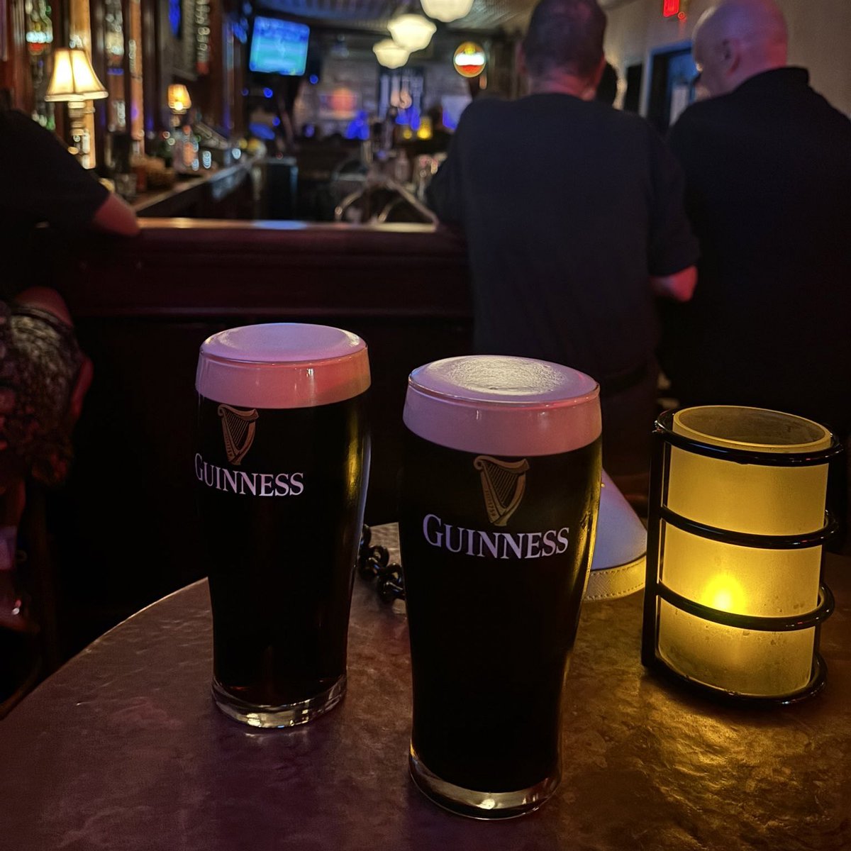PintsO_Guinness's tweet photo. 11th Street Bar, New York📍🇺🇸 https://t.co/8mj3lJKnWI