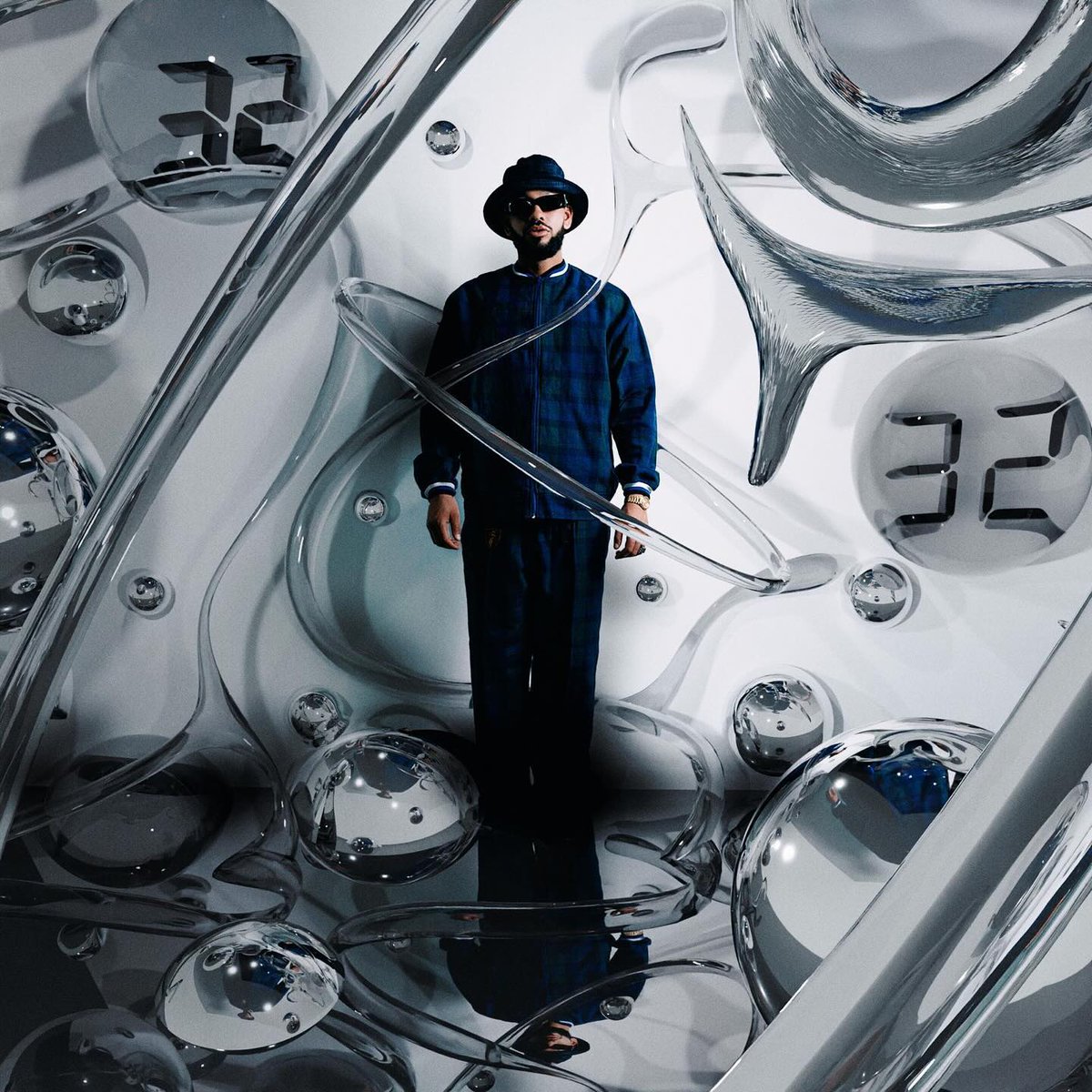 4evaHipHop23's tweet photo. 32 Y?RS AHEAD OF TIME - 20.09.24 @YoungstaCpt https://t.co/P9iz7soKNB