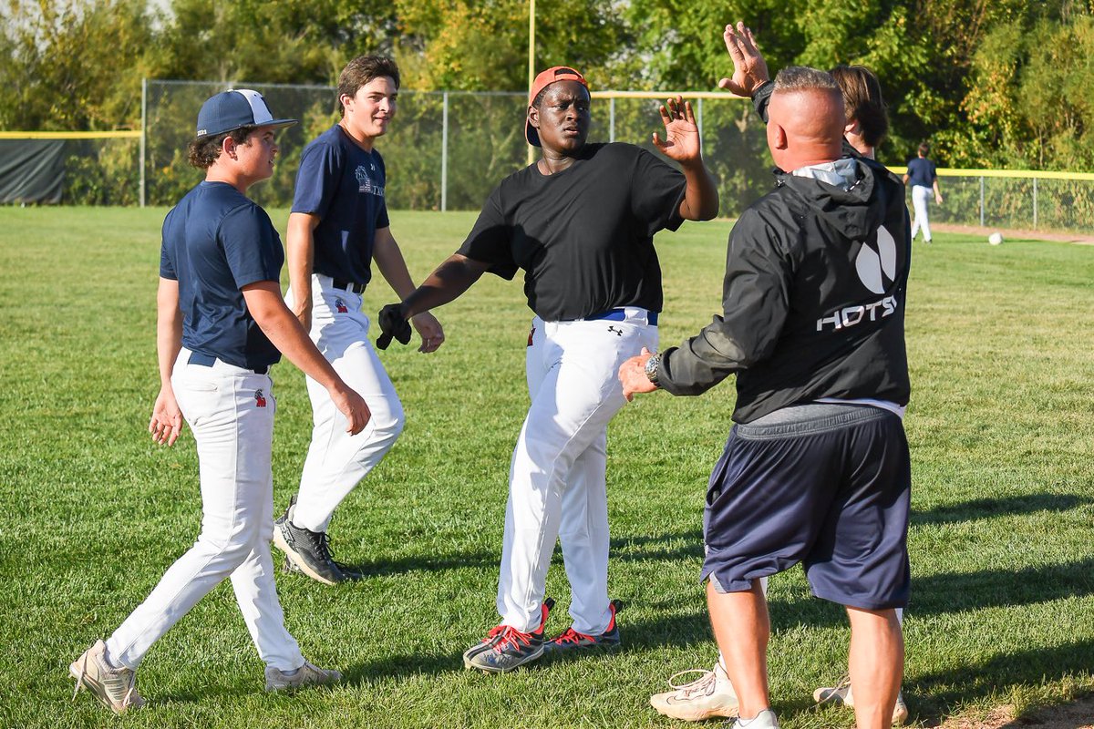 UniversityBB's tweet photo. We had our first joint practice with @arsenal_tech baseball last night as part of the new Legacy Project

We are excited to partner with the @IHSAA1 to continue promoting baseball in the inner cities

This year long project will culminate in a joint Spring Break trip in 2025‼️ https://t.co/QY2OMbnGxD