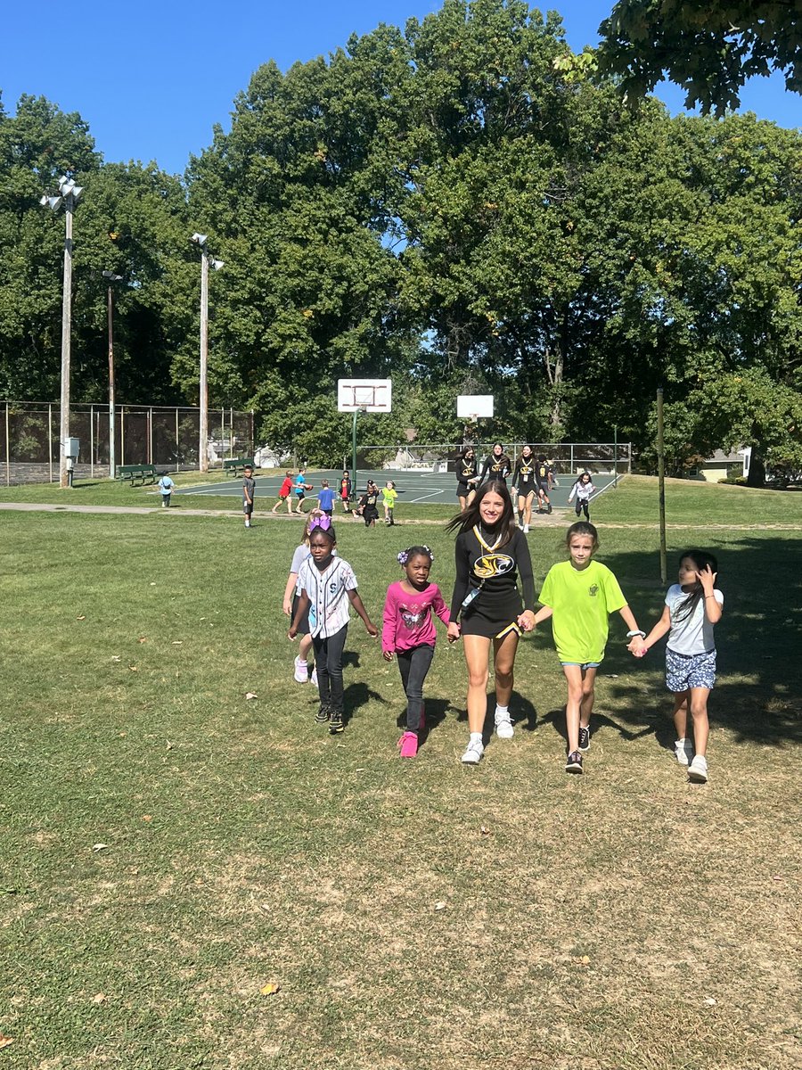 Black Tiger Football Family tweet media