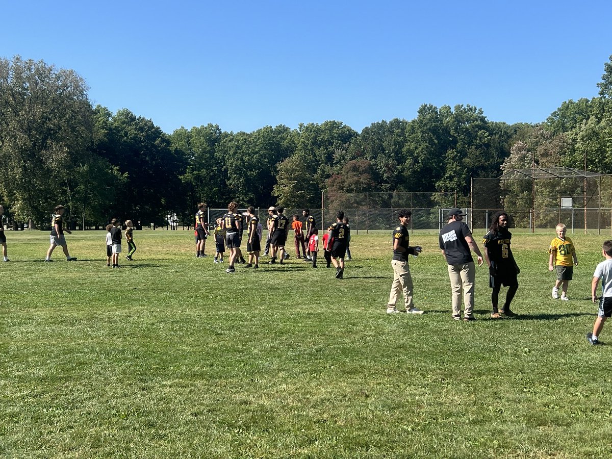 Black Tiger Football Family tweet media