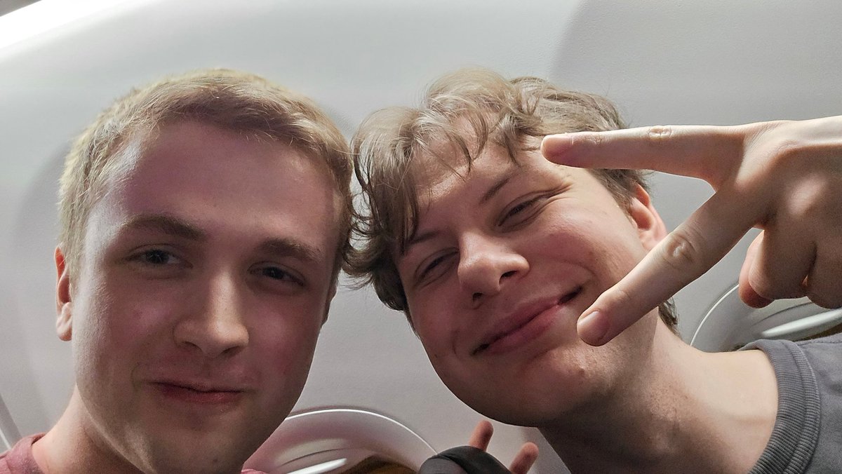 hey <a href="/prezoh/">prezoh</a> sorry for kicking your seat for 6 hours