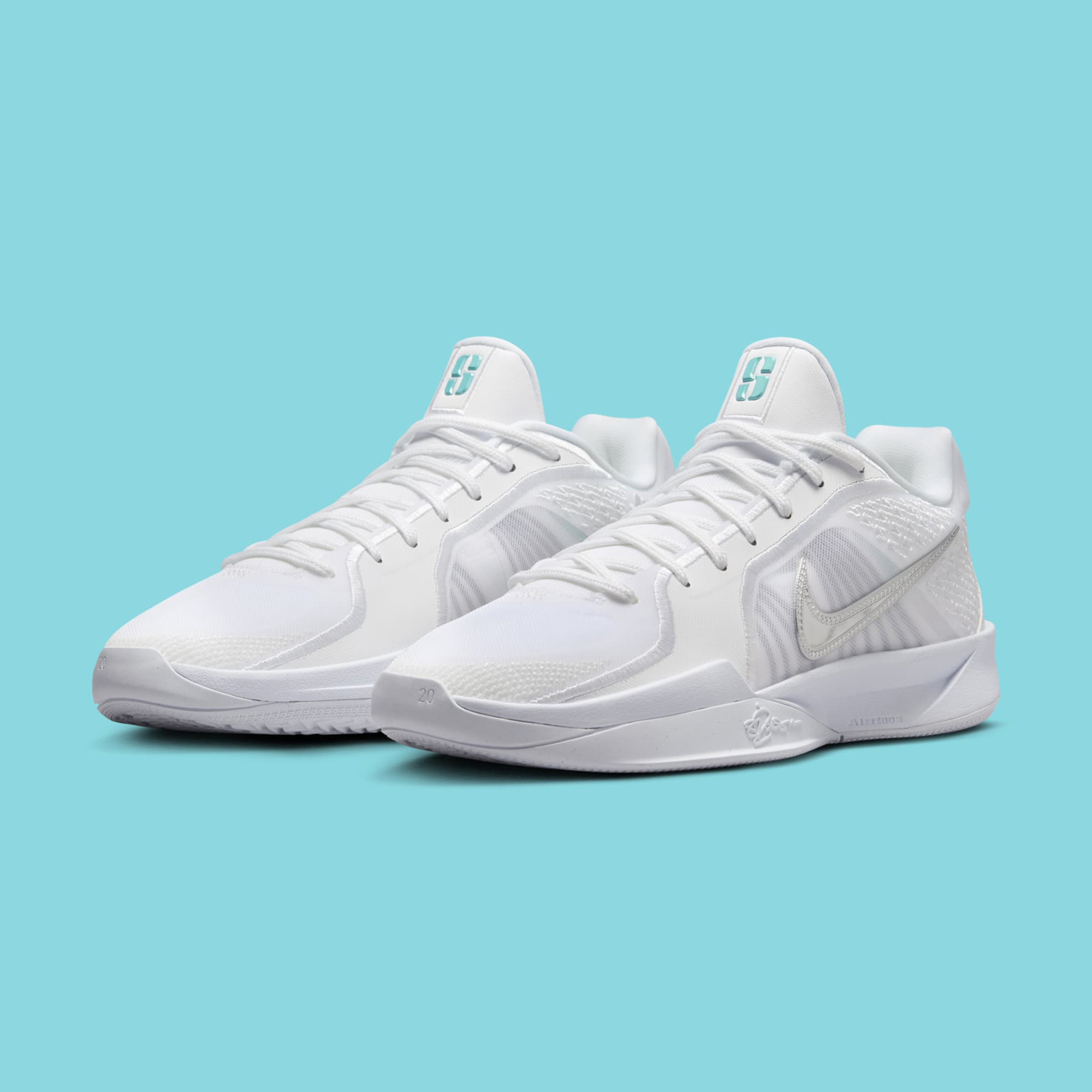 Nike Women's Sabrina 2 White Noi 【公式通販】
