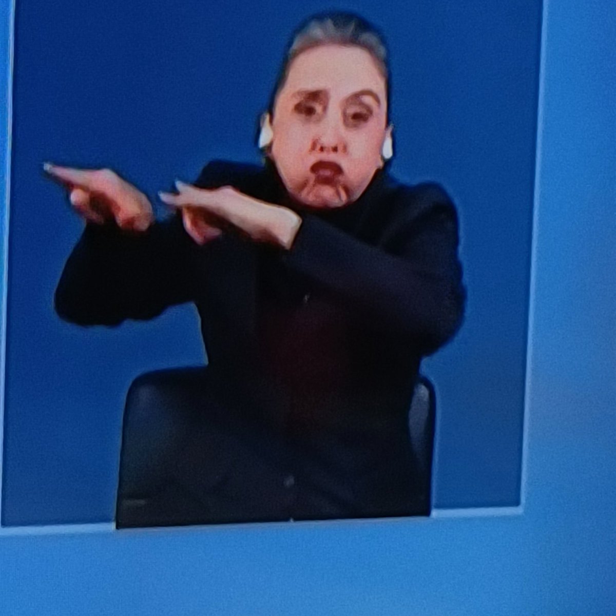 Patricia_indep's tweet photo. @sebalitio Siii. También nos llamo la atención 🤭😁👍🏽👏🏽👏🏽👏🏽 https://t.co/5SrhgFfkeA