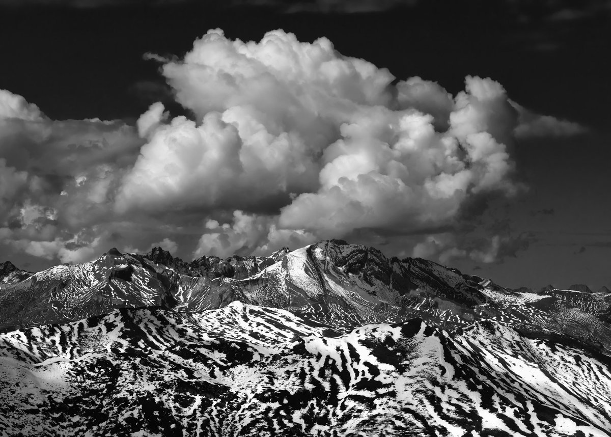 Early autumn afternoon in #Arosa #Switzerland 

#travel #journey #nature #environment #swissalps #beautyofnature #photo