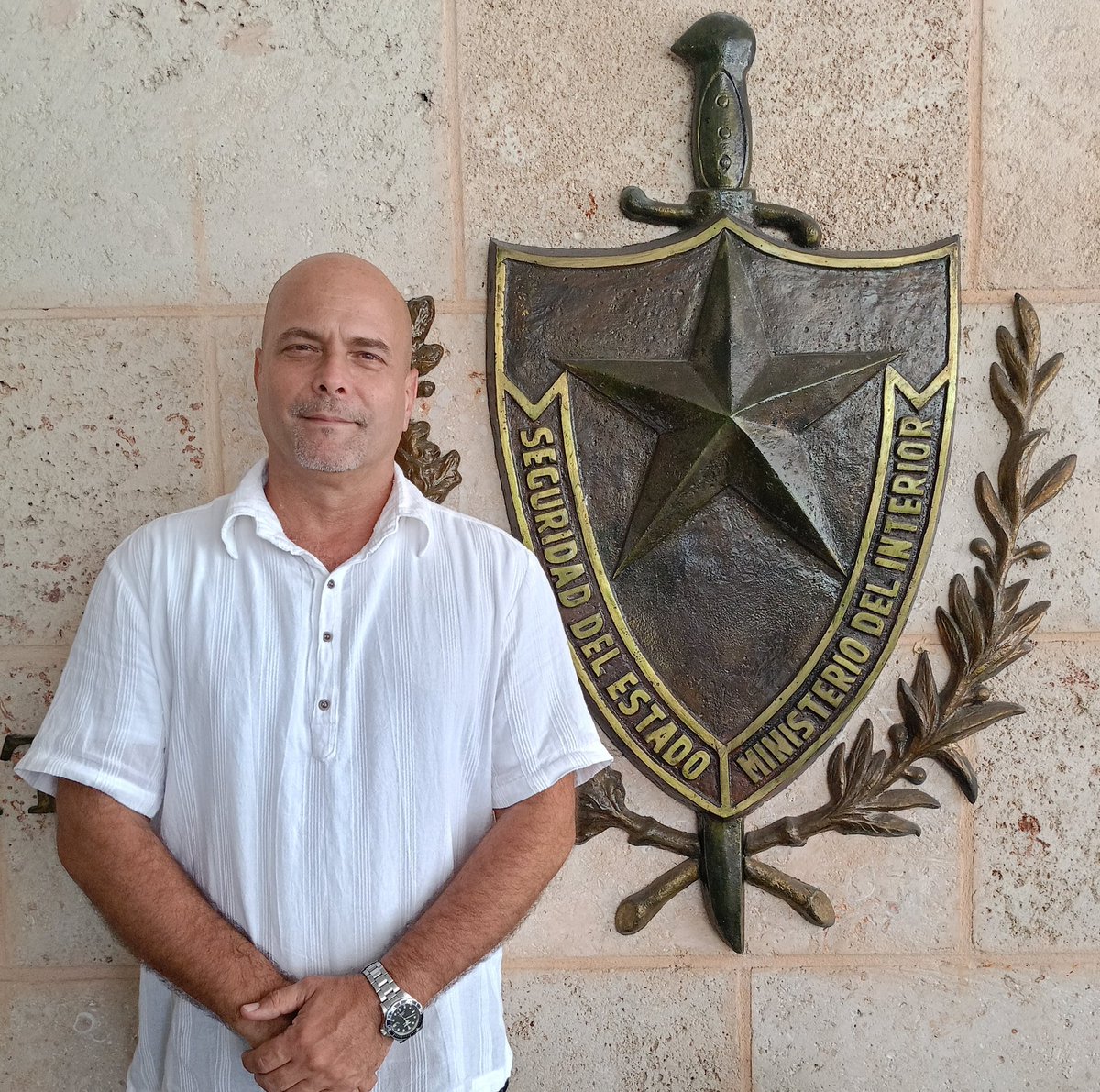GHNordelo5's tweet photo. Hoy tuve el privilegio de compartir con jóvenes combatientes de la Dirección General de Contrainteligencia. iCuánto sacrificio y abnegación! (Tanto, que 'En silencio ha tenido que ser' y no hay fotos.) #Cuba #CDRCuba #TodosSomosCederistas https://t.co/pQVQ4SlORP