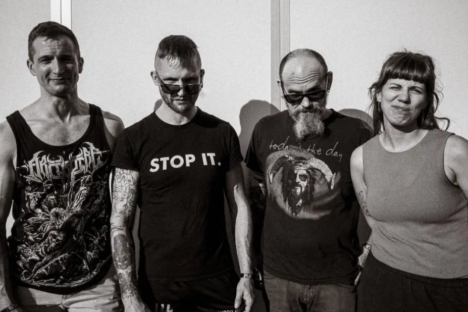 anthonya's tweet photo. Still making noise – Matthewson brothers celebrate 25 years of playing together in KEN Mode
https://t.co/Bo7R3Or68U via @WinnipegNews #kenmode #noiserock @kenmodeofficial #winnipeg https://t.co/wT0kYHJrtM