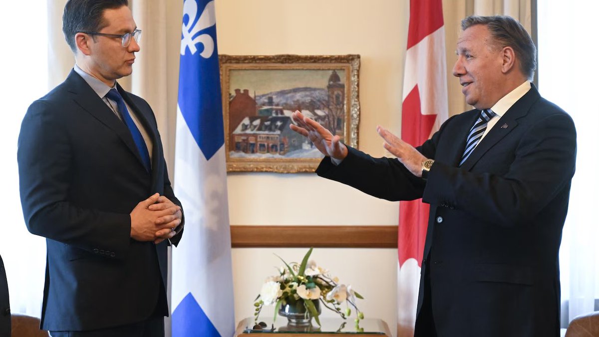 Le premier ministre du Québec n’a tellement plus de rapport de force et d’écoute de ses amis du fédéral qu’il me demande, à moi, d’intervenir pour renverser le gouvernement à Ottawa! Mais son nouvel allié, Pierre Poilièvre, ne s'est jamais engagé à donner les pleins pouvoirs en
