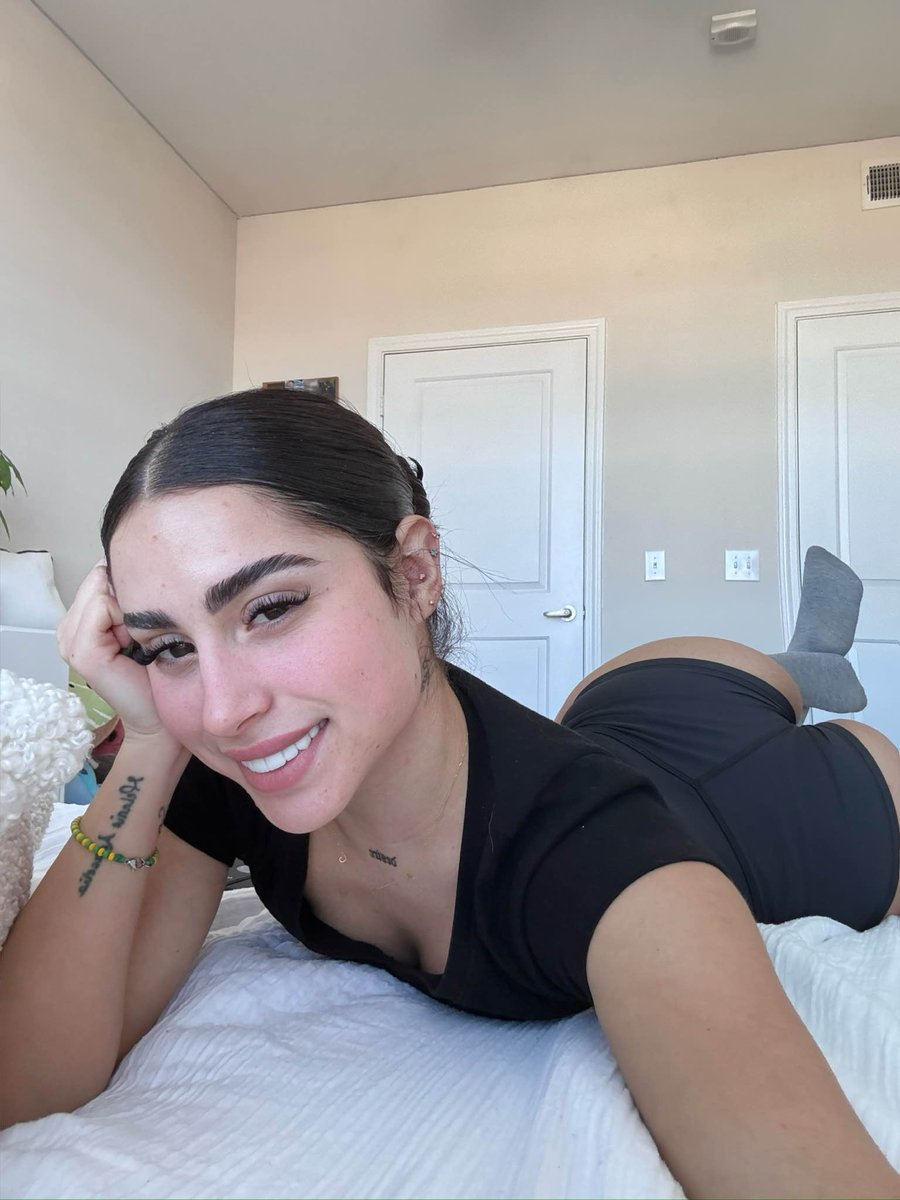 Angi Alvarez @angialvarez2931 - Twitter Profile | Sotwe