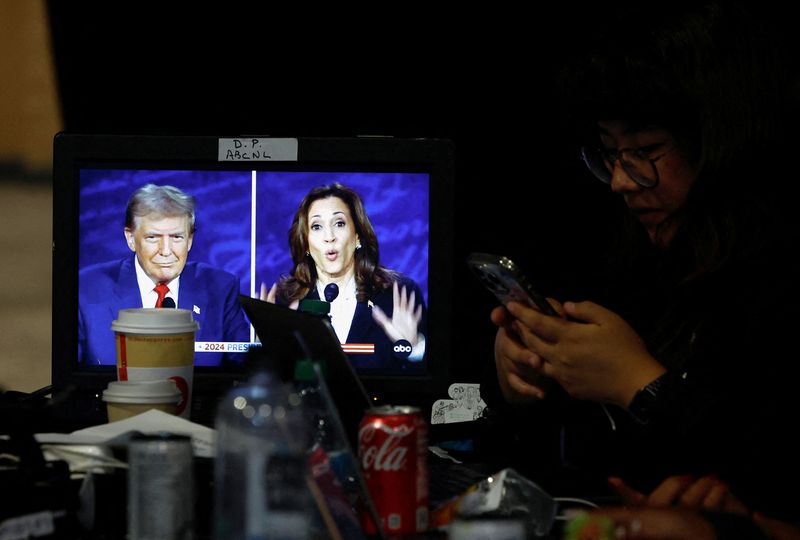 Diyfund's tweet photo. Morning Bid: Markets try to shake it off after US presidential debate https://t.co/5RWrMFOaub https://t.co/xpzvoOSe3m