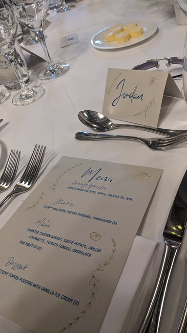 A gorgeous wedding, was blessed to be asked to do the menus &amp; placecards 🩵 https://t.co/xs07YlnidD<a href="/tag/byherhand"class="tags"><span>#byherhand</span></a><a href="/tag/handdrawnmenus"class="tags"><span>#handdrawnmenus</span></a>