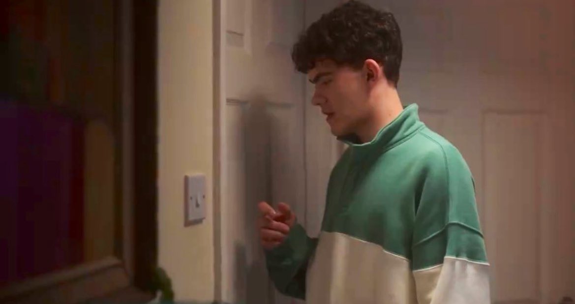 daily heartstopper tweet media