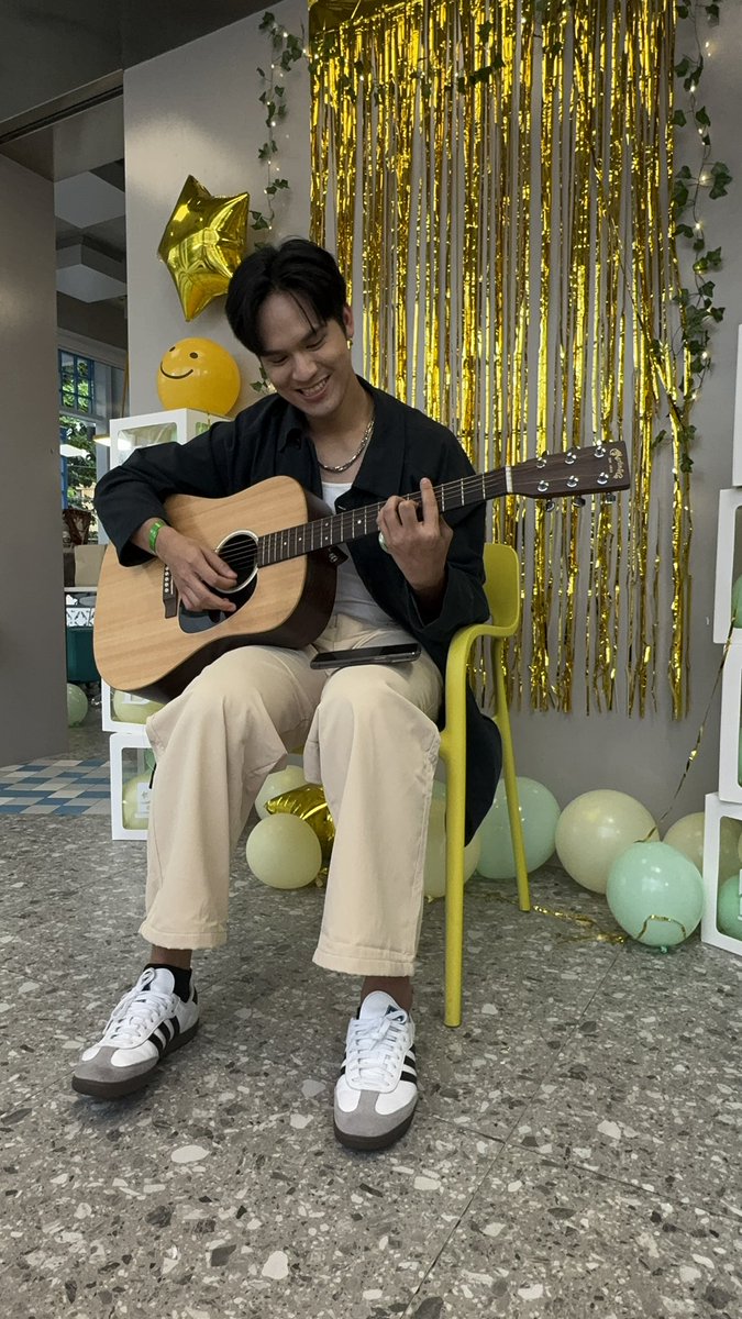 Chloe_a_98 tweet media