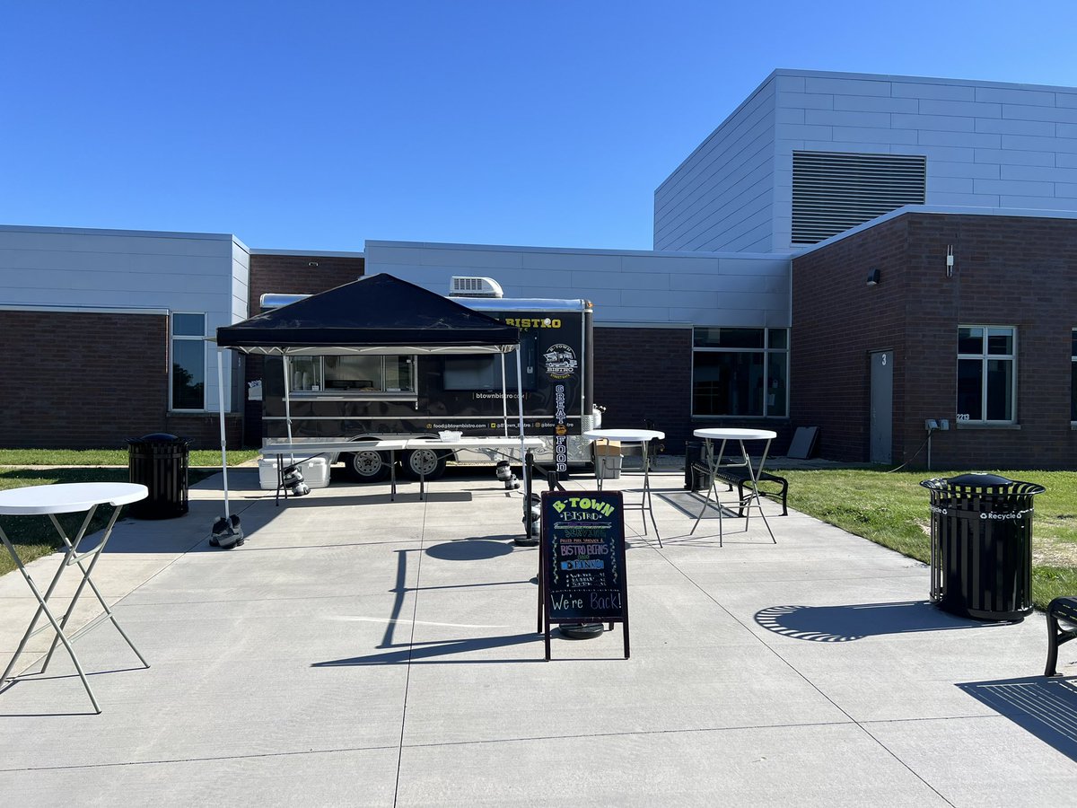 B-Town Bistro tweet media