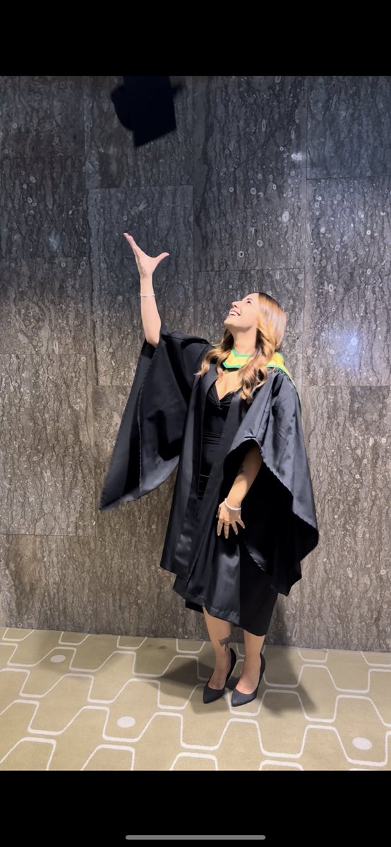 Ceri Godden🌻 tweet media