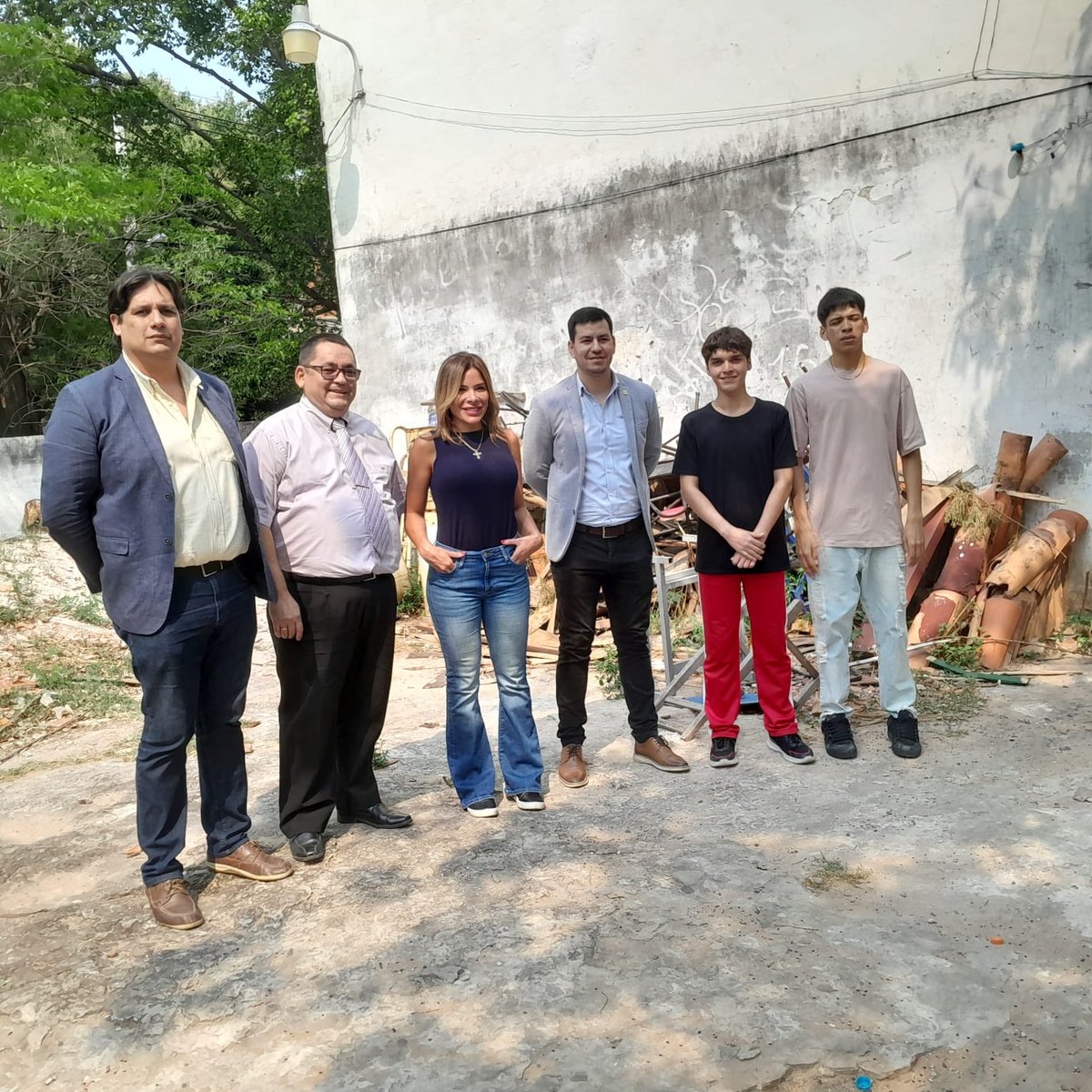 manularapy's tweet image. El día de hoy realizamos una visita a la Escuela Nacional de Comercio Nro 3 con el objetivo de identificar las necesidades de la institución, buscando mejorar las condiciones y el bienestar de los estudiantes de esa institución 

#fonacideasu