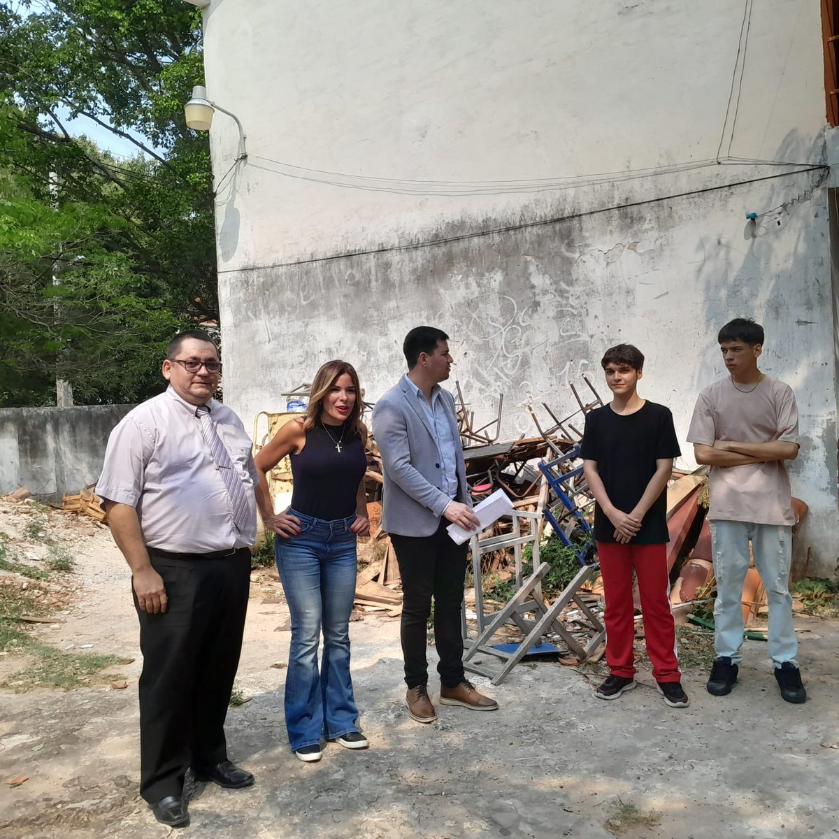 manularapy's tweet image. El día de hoy realizamos una visita a la Escuela Nacional de Comercio Nro 3 con el objetivo de identificar las necesidades de la institución, buscando mejorar las condiciones y el bienestar de los estudiantes de esa institución 

#fonacideasu