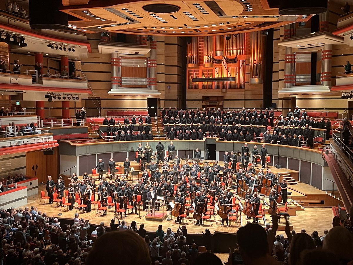 Great to be back in Symphony Hall to hear <a href="/TheCBSO/">CBSO</a> &amp; <a href="/yamakazu_takt/">山田和樹の指揮棒</a> &amp; ever-amazing <a href="/CBSOChorus/">CBSO Chorus</a> in Beethoven 9. 1st concert in which I played no part in the planning: lovely to be there without any responsibility. Hopefully the legions of <a href="/BirmCons/">Royal Birmingham Conservatoire</a> <a href="/MyBCU/">Birmingham City University</a> students enjoyed it too!
