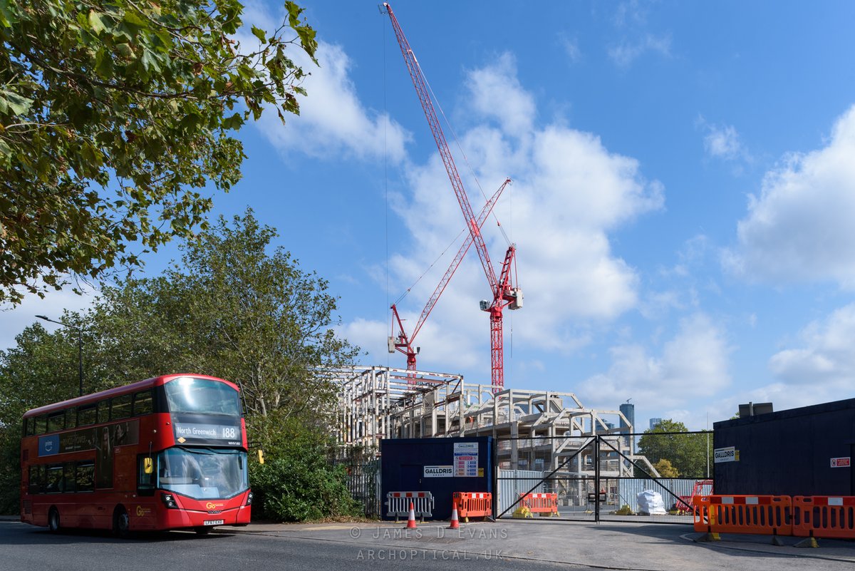 Printworks, Canada Water.

#printworks #printworkslondon #architecture #canadawater #london #demolition #skeleton #redevelopment