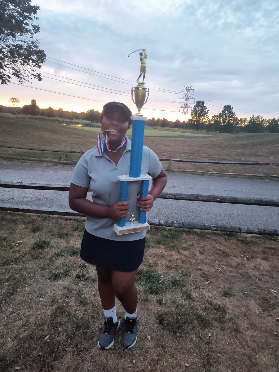 Mr. Tuttle tweet media