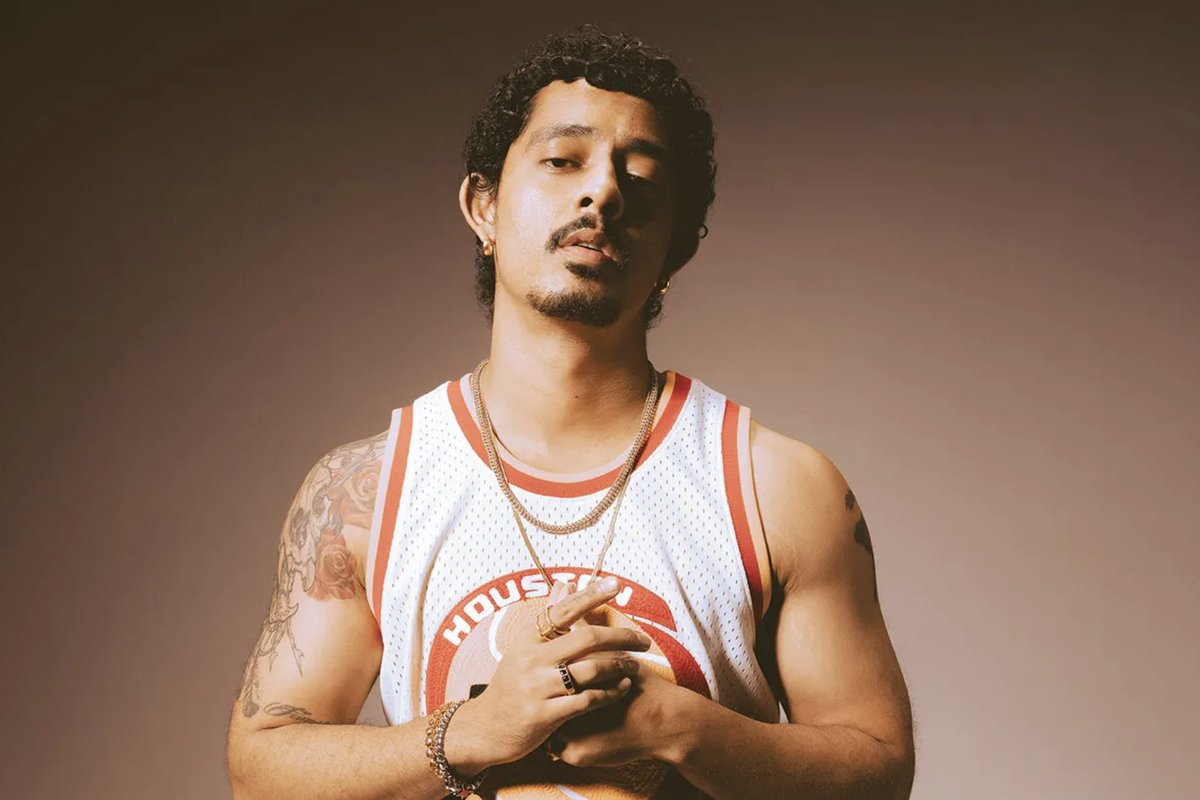 Feels like so many past projects have been leading up to this, feel immensely proud to place this HMK story as a Billboard Chartbreaker... : )