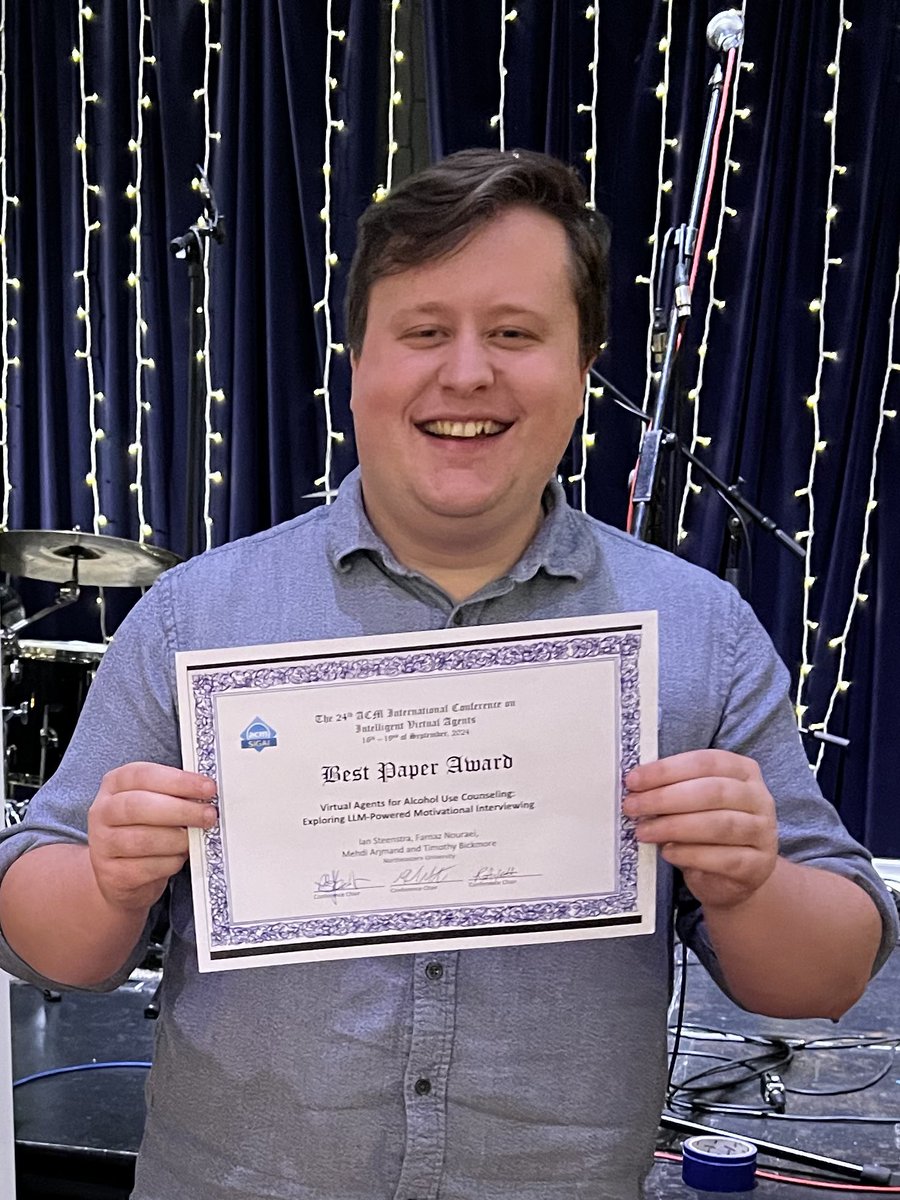 ACM_IVA's tweet image. We proudly present the winner of the Best Paper Award @IanSteenstra! Congratulations to a great paper 👏👏👏